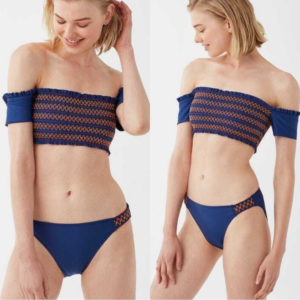 Splendid frill seeker 2-piece swim top size L, bottoms size XS navy/red/yellow